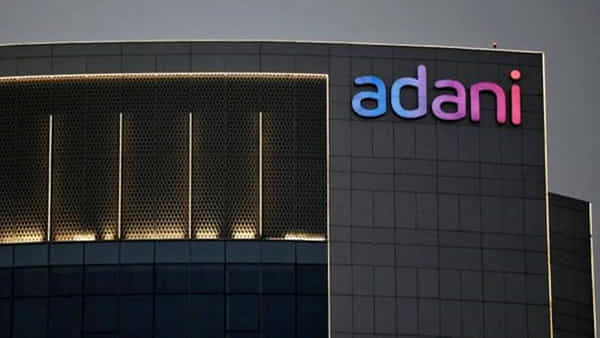Adani Group: అదానీ గ్రూప్కు మేం ఆదుకుంటాం.. సహాయం అందించేందుకు రంగంలోకి దిగిన జపాన్ బ్యాంకులు..!