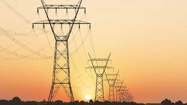 Andhra pradesh: ఏపీలో విద్యుత్ కోతలు నిజమేనా.? విద్యుత్ సంస్థలు చెబుతోన్న వివరణ ఇదే..