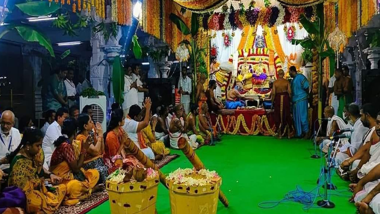 Annavaram Temple: ఘనంగా అన్నవరం సత్యనారాయణస్వామి కల్యాణోత్సవం.. భక్తులతో నిండిన రత్నగిరులు