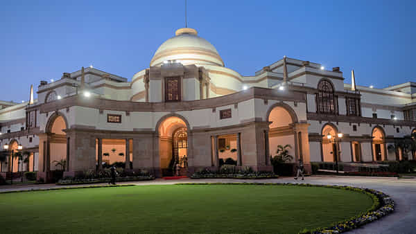 AP Bhavan Delhi: కొలిక్కి వచ్చిన ఏపీ భవన్ విభజన.. ఆంధ్రప్రదేశ్కు ఏపీ భవన్, తెలంగాణకు పటౌడీ హౌస్..!
