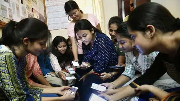 TS SSC Results 2023: విద్యార్థులకు అలెర్ట్.. పదో తరగతి ఫలితాలు విడుదల.. ఇక్కడ చెక్ చేసుకోండి..