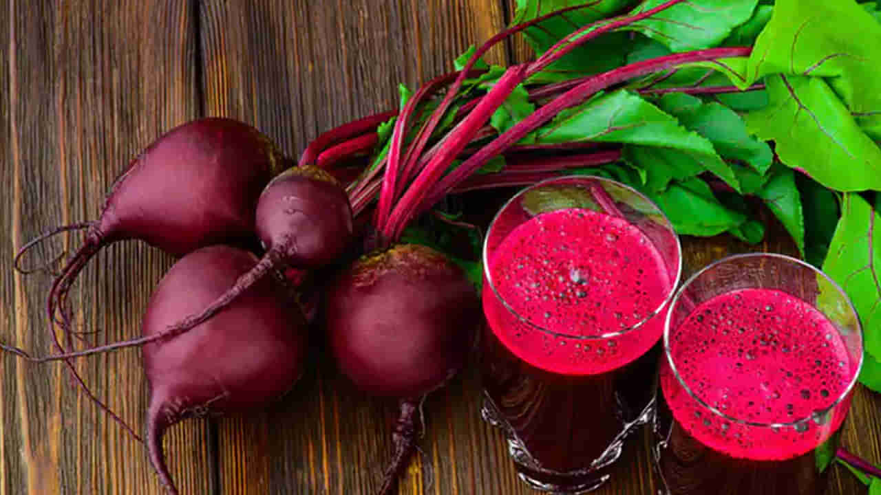 Beetroot Juice: రక్తం పెరుగుతుందని బీట్‌రూట్ జ్యూస్ ఎక్కువగా తాగేస్తున్నారా..? మరి అది ఎంత ప్రమాదమో కూడా జర తెలుసుకోండి..