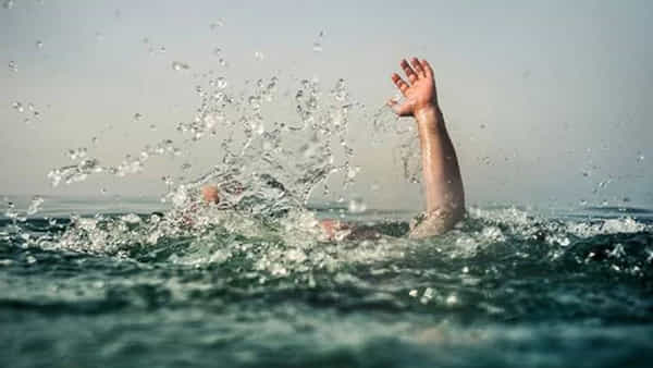 Avuku Boat Accident : నంద్యాల పడవ బోల్తా ఘటన.. అవుకు రిజర్వాయర్లో కొనసాగుతున్న గాలింపు.. పెరిగిన మృతుల సంఖ్య..