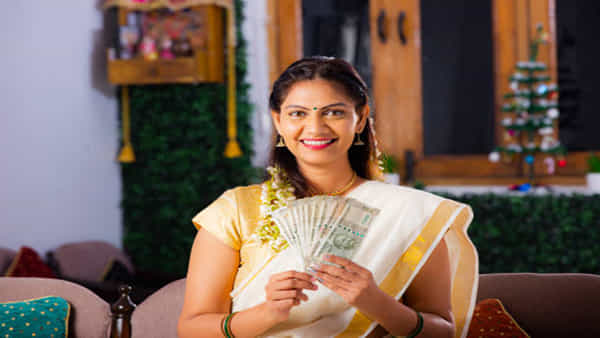 Business Ideas: మహిళలు ఇంట్లో ఉంటూనే నెలకు రూ.1 లక్ష తగ్గకుండా సంపాదించే బిజినెస్ ఇదే