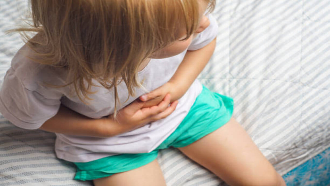 Constipation In Kids : పిల్లల్లో మలబద్ధకం సమస్య కనిపిస్తే ఏం చేయాలి.. సులభమైన ఇంటి చిట్కాలు మీ కోసం..
