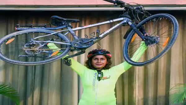 Himalayan challenge: 10 రోజుల 19 గంటల్లో 2300 కి.మీ సైకిల్ తొక్కి గిన్నిస్ రికార్డు సృష్టించింది ప్రీతి..