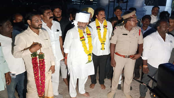 Deputy. CM. Shiva Kumar: ఏపీలో కర్నాటక డిప్యూటీ సీఎం డీకే శివకుమార్ పర్యటన.. శివాలయం విగ్రహ ప్రతిష్టాపనకు హాజరు