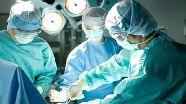 Viral: ఏడాదిగా తీవ్రమైన కడుపునొప్పి.. భరించలేక ఆస్పత్రికెళ్లిన మహిళ.. డాక్టర్లు ఎక్స్రే తీయగా.!