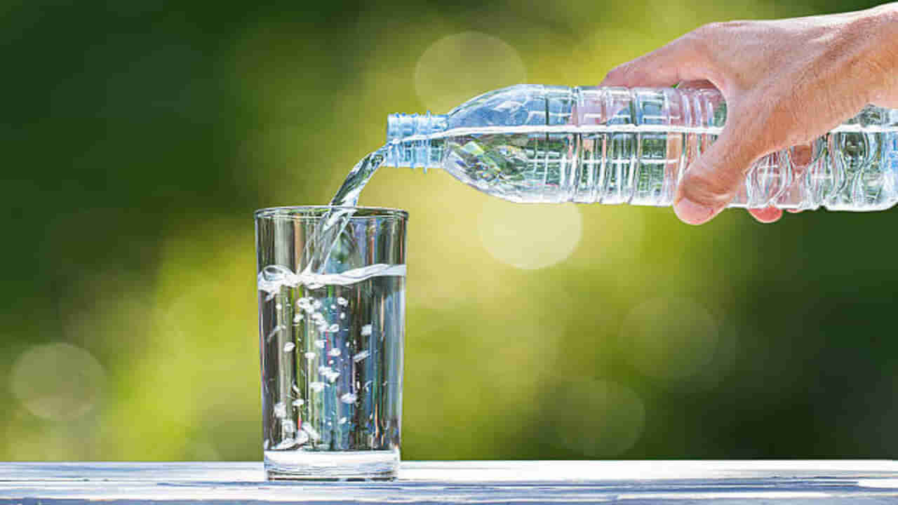 Water Help Satisfy Hunger: నీరు తాగడం వల్ల ఆకలి తీరుతుందా? బరువు తగ్గే వారికి దివ్య ఔషధం