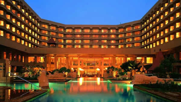 Five Star Hotels Stay: ఫైవ్ స్టార్ హోటల్లో ఉచితంగా బస చేయడానికి గొప్ప అవకాశం.. ఎలాగంటే..