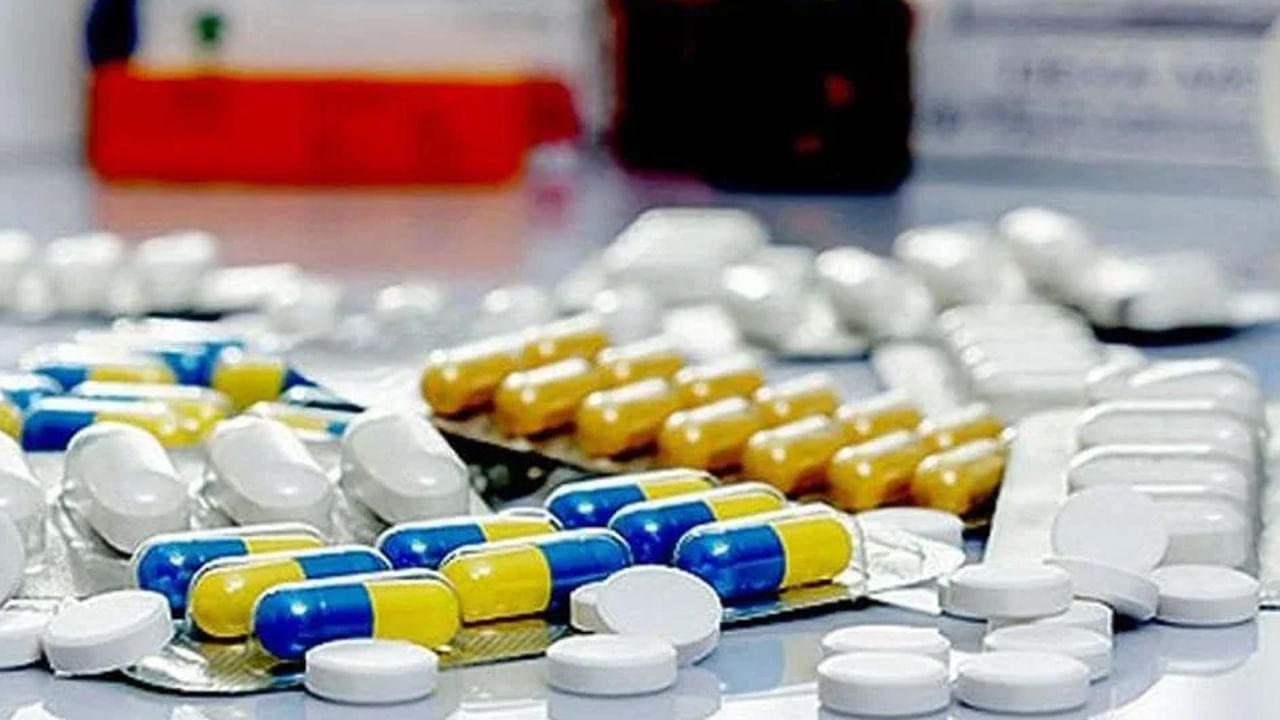 Generic Medicine: జనరిక్‌ మందులనే రాయండి.. వైద్యులకు కేంద్రం హెచ్చరిక