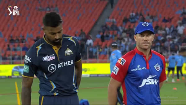GT vs DC Playing XI: టాస్ గెలిచిన ఢిల్లీ.. ఓడితే ప్లేఆఫ్స్ నుంచి ఔట్.. ప్లేయింగ్ 11లో కీలక మార్పులు..