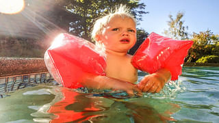 Cold vs Hot Shower: వేడి నీటి స్నానం, చన్నీటి స్నానం రెండింటిలో ఆరోగ్యానికి ఏది మంచిది.. ఆయుర్వేదం ఏం చెబుతోంది..