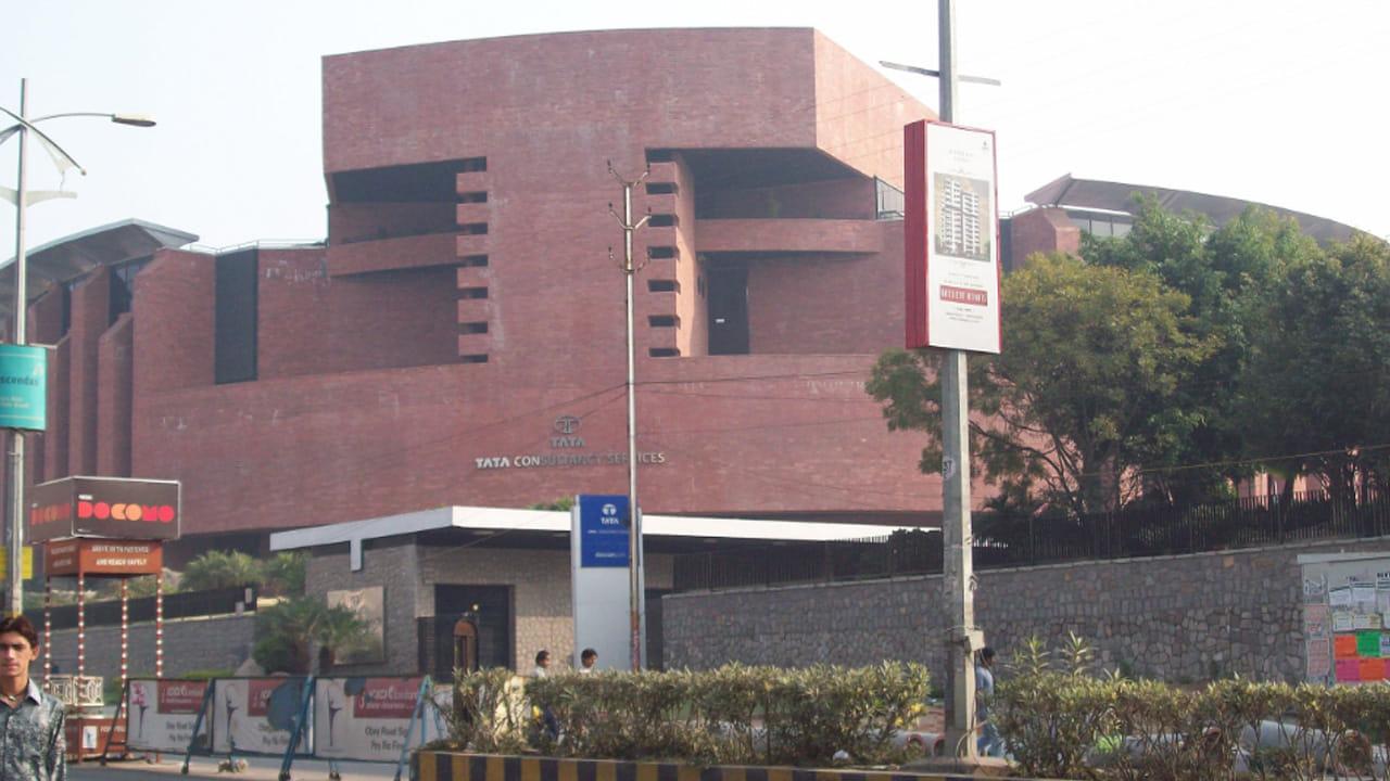 Hyderabad: ఒక్క ఫోన్ కాల్ తో ఆఫీసును హడలెత్తించిన మాజీ ఉద్యోగి.. ఏం చేశాడంటే.