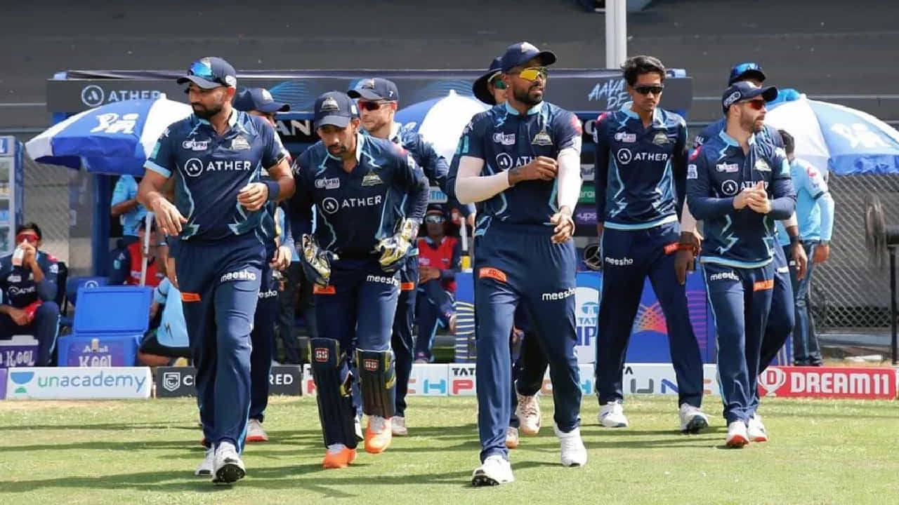 ముంబై ఇండియన్స్, గుజరాత్ టైటాన్స్ మధ్య జరిగిన 2వ క్వాలిఫయర్ మ్యాచ్లో కేవలం 67 డాట్ బాల్స్ మాత్రమే వచ్చాయి.