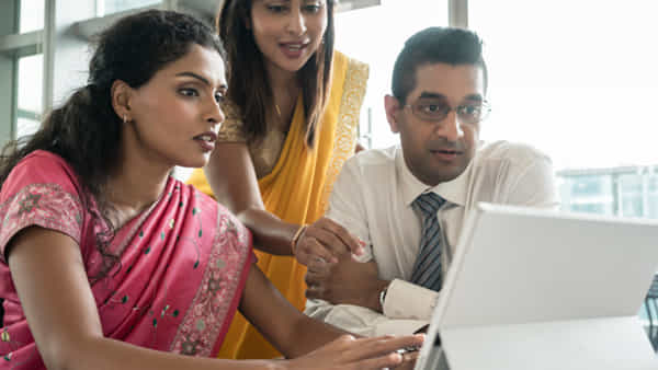Work From Home: ఆఫీసులకు వస్తేనే ప్రమోషన్స్.. ఉద్యోగులకు తేల్చి చెప్పిన దిగ్గజ ఐటీ కంపెనీ.