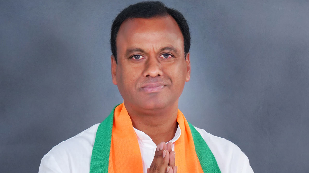 Komatireddy Raj Gopal Reddy: అదంతా ఉత్తమాటే.. పార్టీ మార్పుపై క్లారిటీ ఇచ్చిన కోమటిరెడ్డి రాజగోపాల్ రెడ్డి..