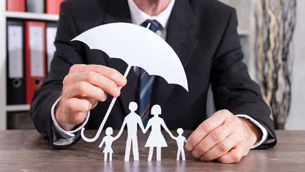 LIC Dhan Sanchay Policy: సింగిల్ పాలసీ.. బహుళ ప్రయోజనాలు.. దీని గురించి తెలుసుకోకపోతే నష్టపోతారు..
