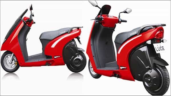 Luce EV Scooter: వారెవ్వా.. ఇదేం స్కూటరండీ బాబు.. స్మార్ట్ డిజైన్తో పాటు అదిరిపోయే ఫీచర్లు.. లాంచింగ్ ఎప్పుడంటే?