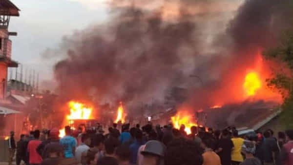 Manipur Unrest: గిరిజనులు వర్సెస్ గిరిజనేతరుల మధ్య హింస.. రంగంలోకి దిగిన ఆర్మీ..