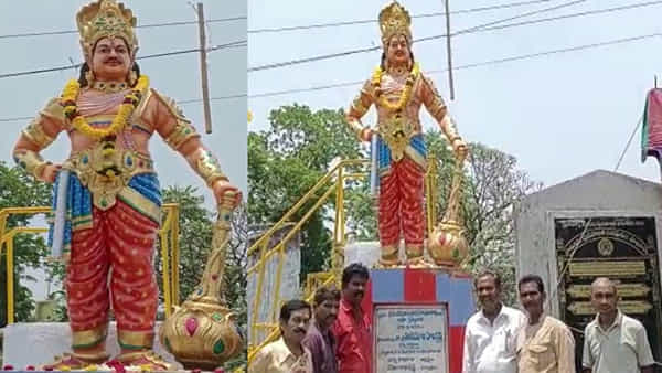 NTR Statue: ఎన్టీఆర్ జన్మదినోత్సవ సందర్భంగా దుర్యోధన విగ్రహానికి ఘన నివాళులు.. శ్రీ కృష్ణ విగ్రహావిష్కరణ నిలిపివేతపై అభ్యంతరం..