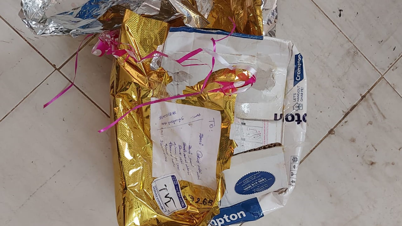 Viral: ఆన్‌లైన్‌లో కుక్కర్ ఆర్డర్ పెట్టిన వ్యక్తి.. ఇంటికి వచ్చిన పార్శిల్.. ఓపెన్ చేయగా షాక్