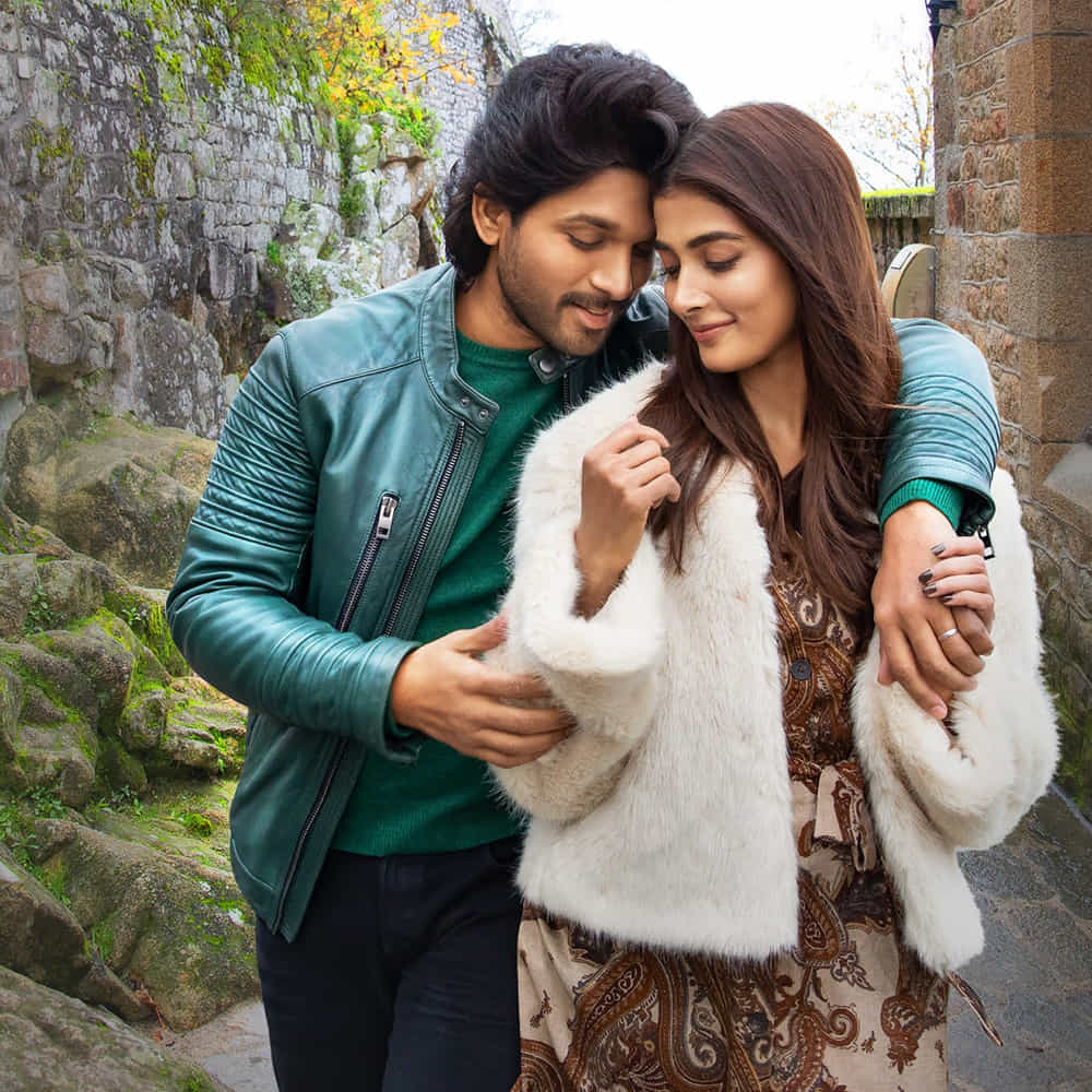 అల వైకుంఠపురములో సినిమాను, అల్లు అర్జున్, పూజా హెగ్డే స్క్రీన్ ప్రెజెన్స్ నీ అంత తేలిగ్గా మర్చిపోలేరట.