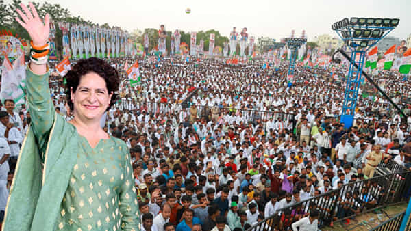 Priyanka Gandhi: యువతే టార్గెట్గా కాంగ్రెస్ హామీలు.. హైదరాబాద్ యూత్ డిక్లరేషన్ వెలువరించిన ప్రియాంక గాంధీ..