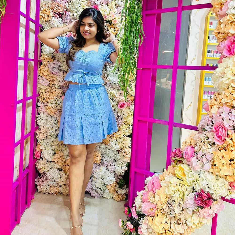 యాంకర్గా కెరీర్ మొదలు పెట్టి.. సీరియల్స్లో తన నటనతో ఆకట్టుకుని రీతూ.