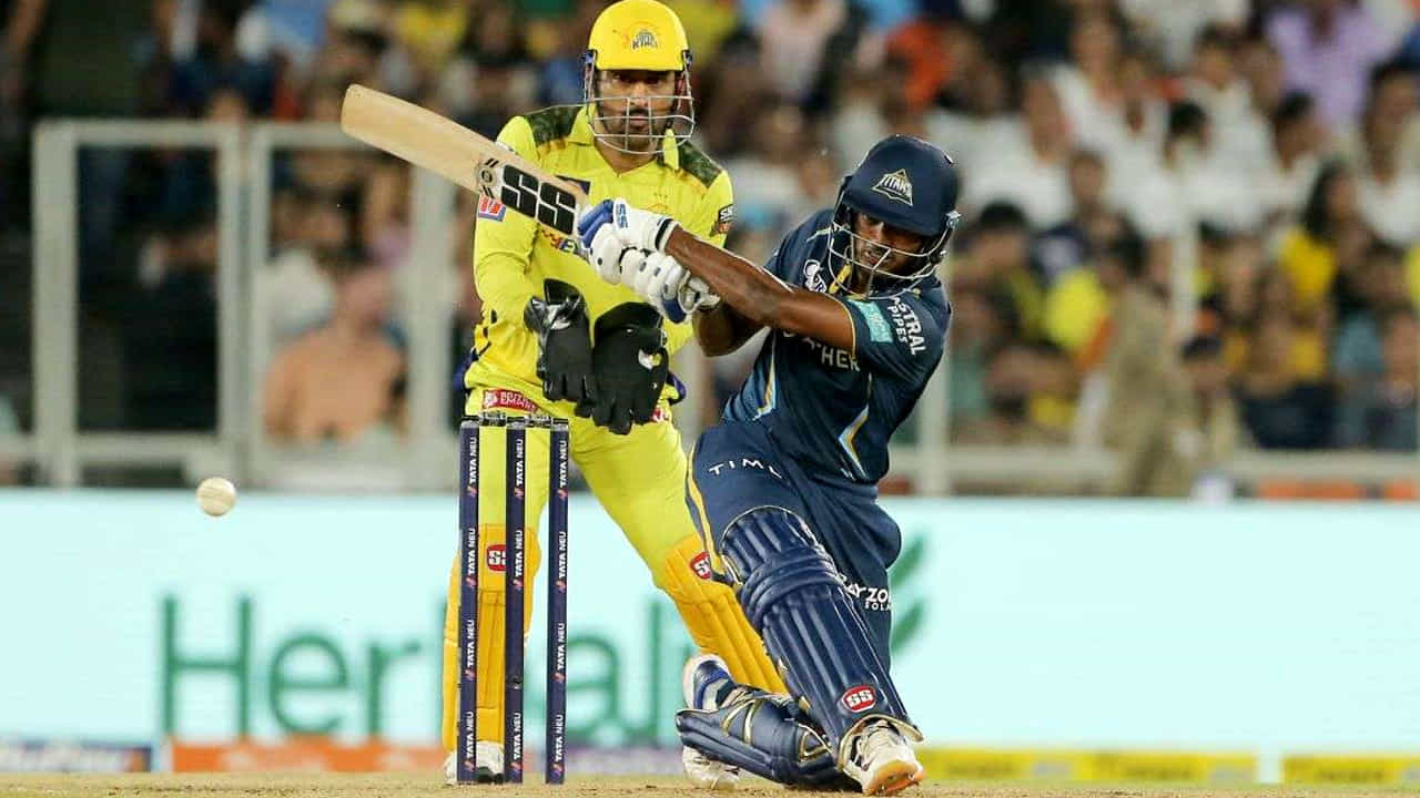 ఇక ఫైనల్ మ్యాచ్‌లో గుజరాత్ టైటాన్స్ బ్యాటర్ సాయి సుదర్శన్ తన వీరోచిత ప్రదర్శనతో అందరినీ ఆకట్టుకున్నాడు. కేవలం 47 బంతుల్లోనే 96 పరుగులు చేసి త్రుటిలో సెంచరీ అవకాశాన్ని చేజార్చుకున్నాడు. తన ఇన్నింగ్స్‌లో 8 ఫోర్లు బాదిన సాయి సుదర్శన్.. 6 సిక్సర్లు కొట్టాడు. ఇలా సుదర్శన్ తన సూపర్ ఇన్నింగ్స్‌తో మెరిసినా జట్టు మాత్రం టైటిల్ నెగ్గ లేకపోయింది. సుదర్శన్ లాగా ఐపీఎల్ ఫైనల్లో అద్భుత బ్యాటింగ్ చేసినా.. టైటిల్ గెలవని అభాగ్యులు కొందరు ఉన్నారు. వారెవరో ఇప్పుడు చూద్దాం.. 