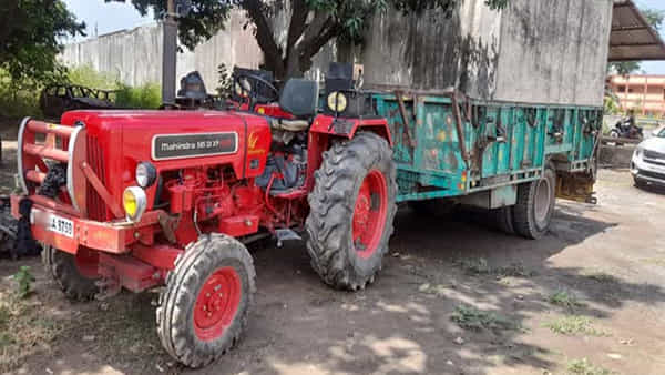 Telangana: ట్రాక్టర్లో సీక్రెట్ చాంబర్.. అనుమానం వచ్చి చెక్ పోలీసులకు దిమ్మదిరిగే దృశ్యం. అసలేమైందంటే..