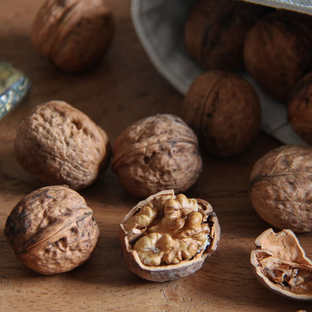 Walnuts Benefits వాల్‌నట్స్‌ ఆహారం మాత్రమే కాదు.. ఆరోగ్యానికి కూడా