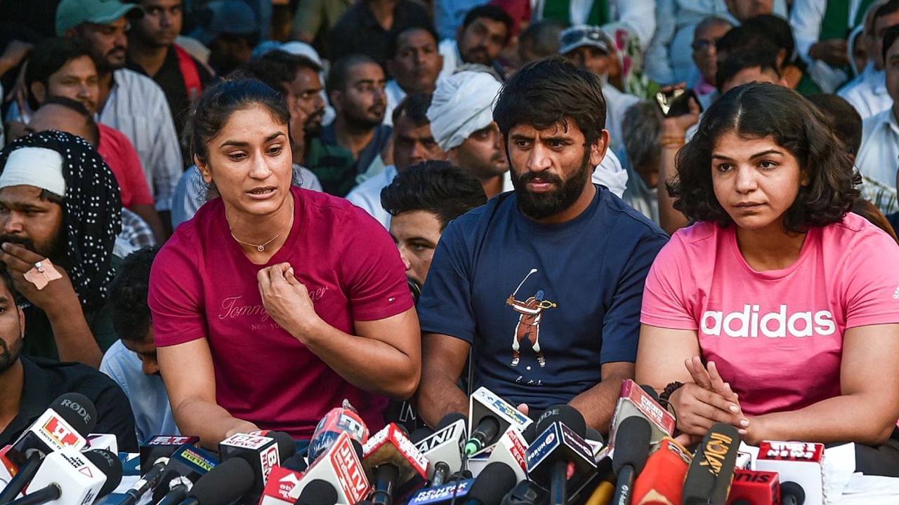 Wrestlers Protest: ఈనెల 21 లోపు బ్రిజ్ భూషణ్ సింగ్‌ను అరెస్టు చేయాలని హెచ్చరించిన రెజ్లర్లు.. లేకపోతే