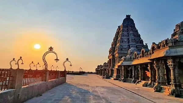 Yadagirigutta: యాదగిరిగుట్ట లక్ష్మీనరసింహస్వామి ఆలయ భద్రత పెంపు.. ప్రత్యేక సిబ్బంది నియామకం