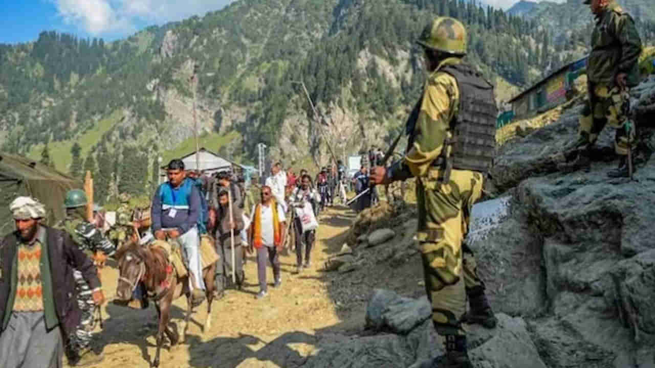 Amarnath Yatra: అమర్‌నాథ్ యాత్రకు ఉగ్రదాడి ముప్పు.. పాక్ కేంద్రంగా విధ్వంసానికి కుట్ర.. అప్రమత్తమైన భద్రతా  సంస్థలు