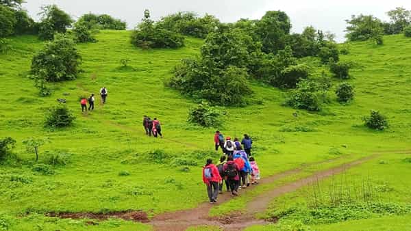 Tourist Places: వీకెండ్లో చిల్ అవ్వాలంటే ఈ ప్రాంతాలకు చెక్కేయండి.. హైదరాబాద్కు చాలా దగ్గర..