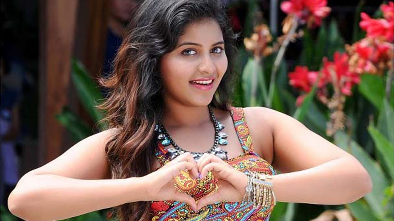 Anjali: కాబోయేవాడికి అలాంటి క్వాలిటీస్ ఉండాలి.. అంజలి కోరికలు మాములుగా లేవుగా