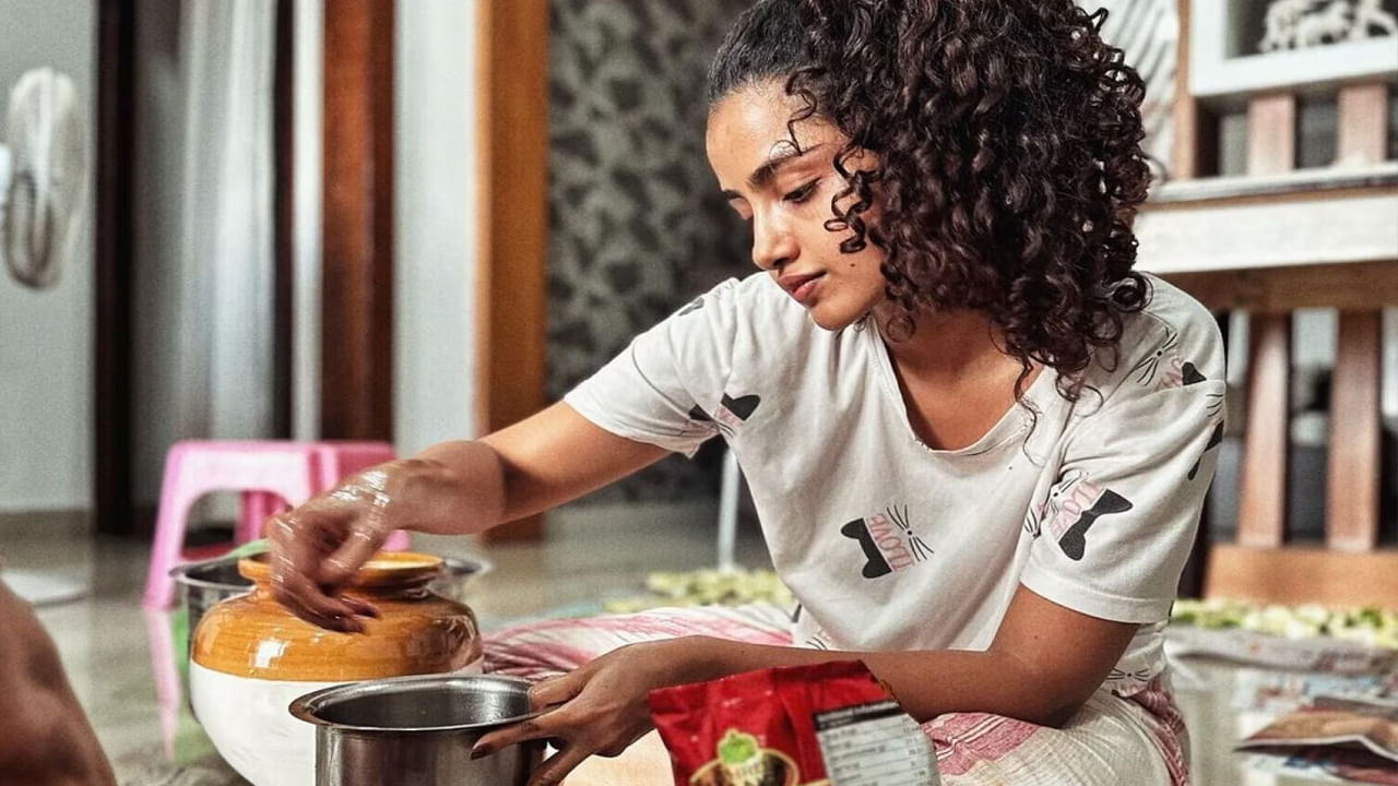 Anupama Parameswaran 1