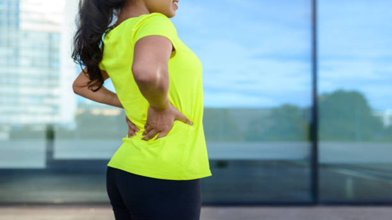 వెన్ను నొప్పి భరించలేకపోతున్నారా..అయితే కారణాలు ఇవే కావచ్చు..నెగ్లెక్ట్ చేయకండి..