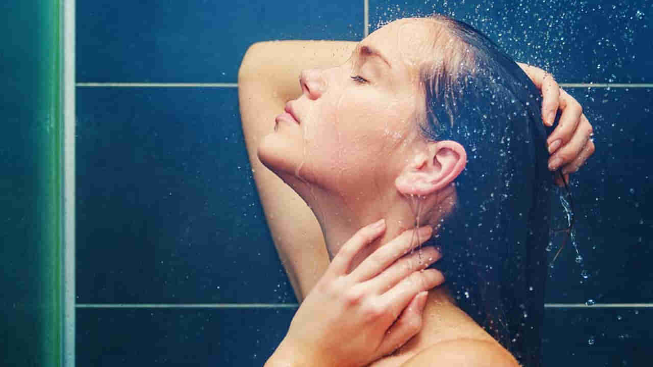 Benefits of Showering at Night: రాత్రి నిద్రకు ముందు స్నానం చేయడం వల్ల శరీరానికి ఎన్ని ప్రయోజనాలో తెలుసా.?