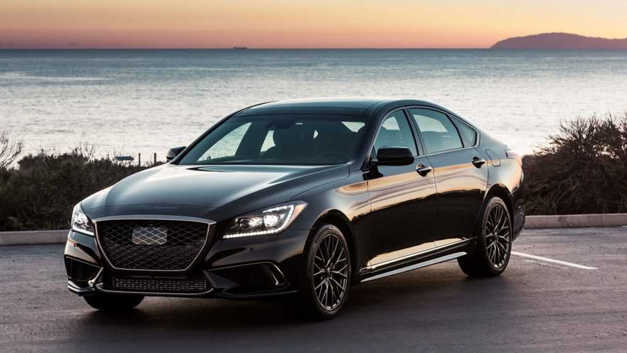 Black Color Car: బ్లాక్ కలర్ కారు తీసుకోవాలని ప్లాన్ చేస్తున్నారా.. ఈ విషయం తెలుసుకున్న తర్వాతే..