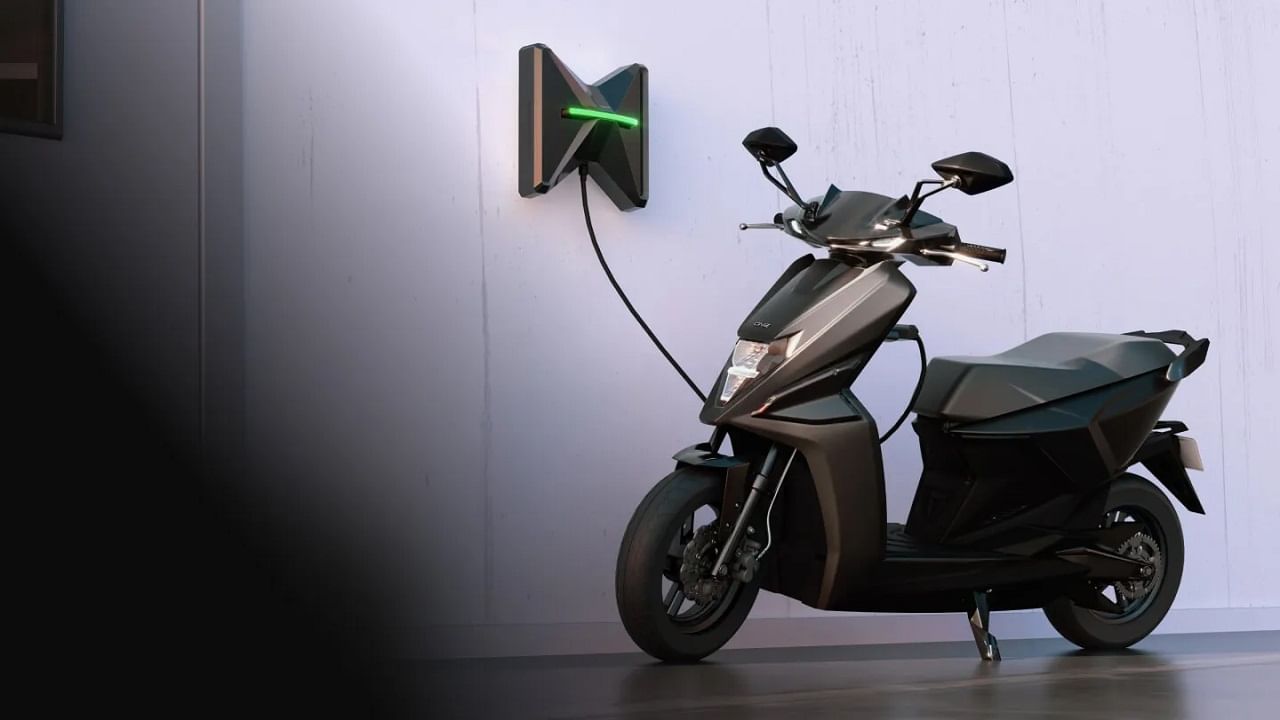 Bzinesslite E-scooter: ఈవీ ఇండస్ట్రీలో సంచలనం.. 12 నిమిషాల్లో చార్జ్ అయ్యే సూపర్ ఈవీ స్కూటర్ రిలీజ్