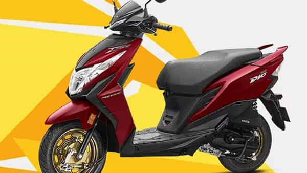 కారు ఫిచర్లతో వస్తున్న స్కూటర్.. ! ధర కూడా చాలా తక్కువ.. ఇవీ పూర్తి వివరాలు..