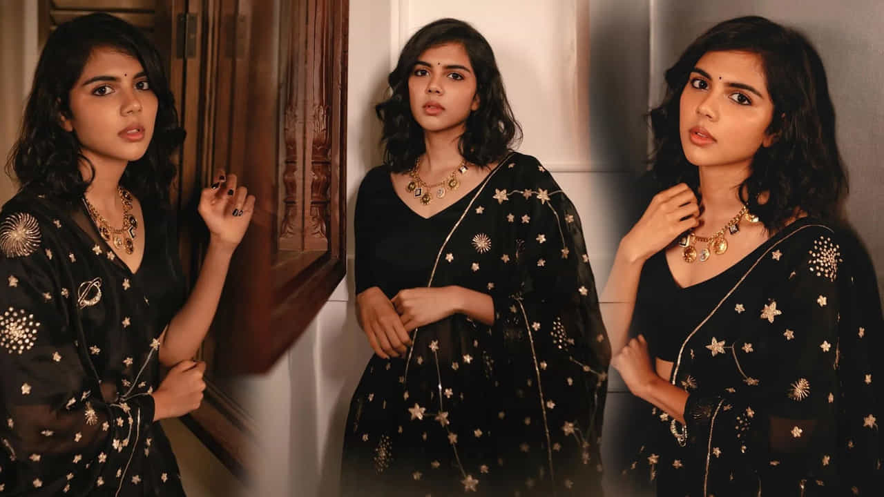 కళ్యాణి ప్రియదర్శన్.. ప్రముఖ మలయాళ, తెలుగు, హిందీ సినిమా దర్శకుడు ప్రియదర్శన్ కూతురని తెలిసిందే. .కళ్యాణి ప్రియదర్శన్ తెలుగులో అక్కినేని అఖిల్ హీరోగా వచ్చిన హలో సినిమాతో పరిచయం అయింది. ఈ చిత్రంలో తన అందం, అభినయంతో ప్రేక్షకులను అలరించింది. తర్వాత సాయి ధర్మతేజ్ సరసన చిత్రలహరి మూవీలో నటించింది.