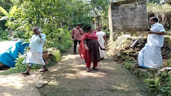 Kerala: కేరళలో భూమి లోపల నుంచి వింత శబ్దాలు.. భయాందోళనలో స్థానికులు