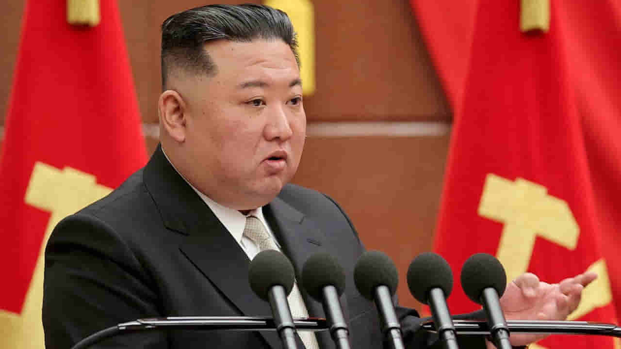 North Korea: కిమ్‌కు ఏమైంది ?..140 కిలోల బరువు పెరిగాడా ?.. షాకింగ్ విషయాలు బయటపెట్టిన నిఘా సంస్థ