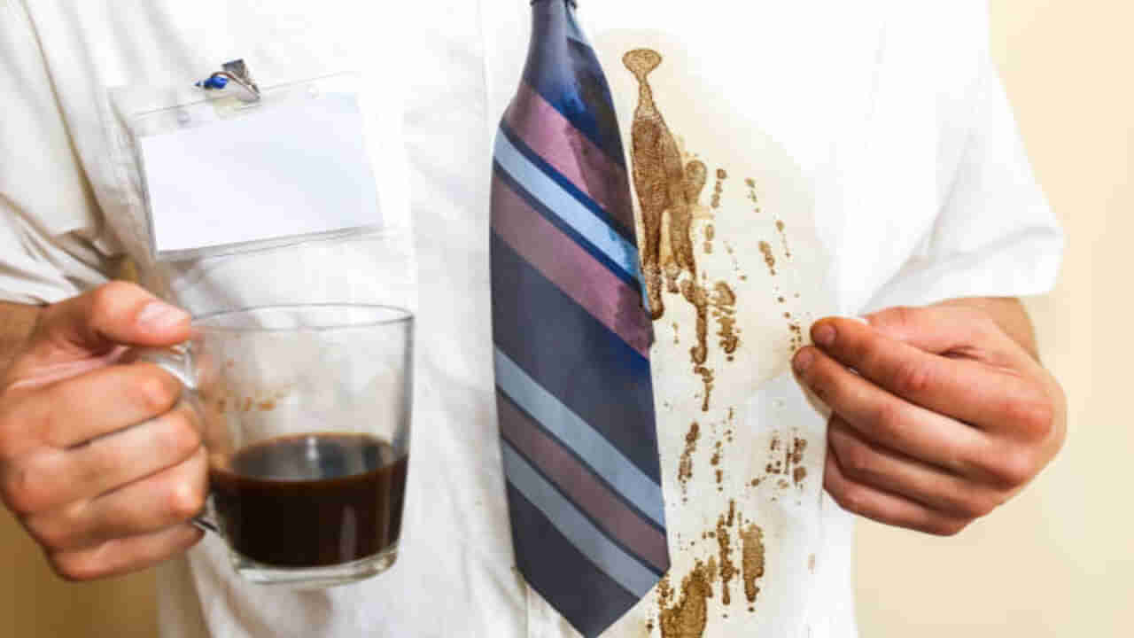 Kitchen Hacks: ఎంత ప్రయత్నించినా బట్టలపై మరకలు తొలగడం లేదా...ఈ చిట్కాలు ఫాలో అవ్వండి డ్రైక్లీనింగ్ అవసరమే ఉండదు