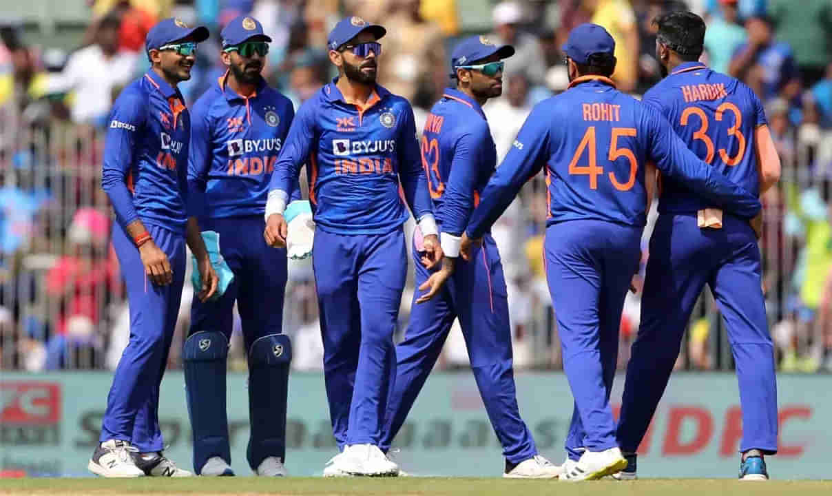 Team India: ఆసియా కప్‌ ప్లేయింగ్ ఎలెవన్‌లో ఆ ప్లేయర్‌ను చేర్చితే ఇబ్బందులే.. ఘోర తప్పిదం చేసినట్లే