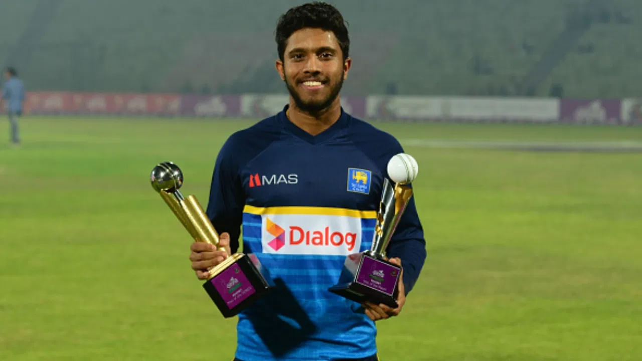 Lankan wicket keeper Kushal Mendis bowled in Test cricket and took 1 wicket.