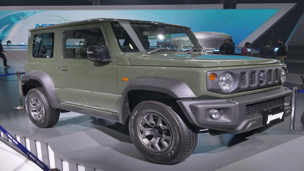 Maruti Suzuki Jimny: మారుతి జిమ్నీ వచ్చేసింది.. ధర ఎంతో తెలుసా?.. ఇంకా ఫీచర్లు అదుర్స్‌..